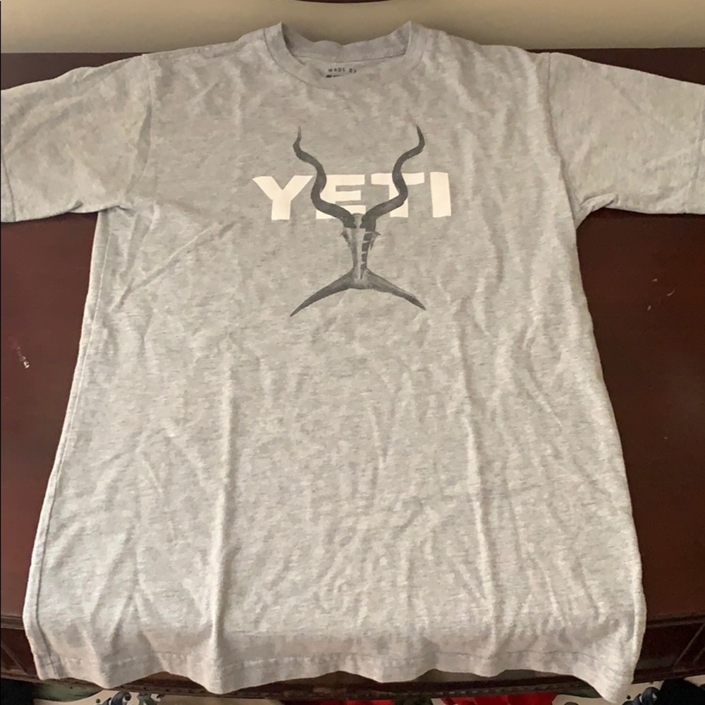 Yeti Short sleeve T-Shirt